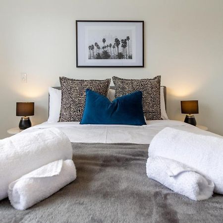 Upper Riccarton Dream - 2 Bed 2 Bath W/Carpark Apartamento Christchurch Exterior foto